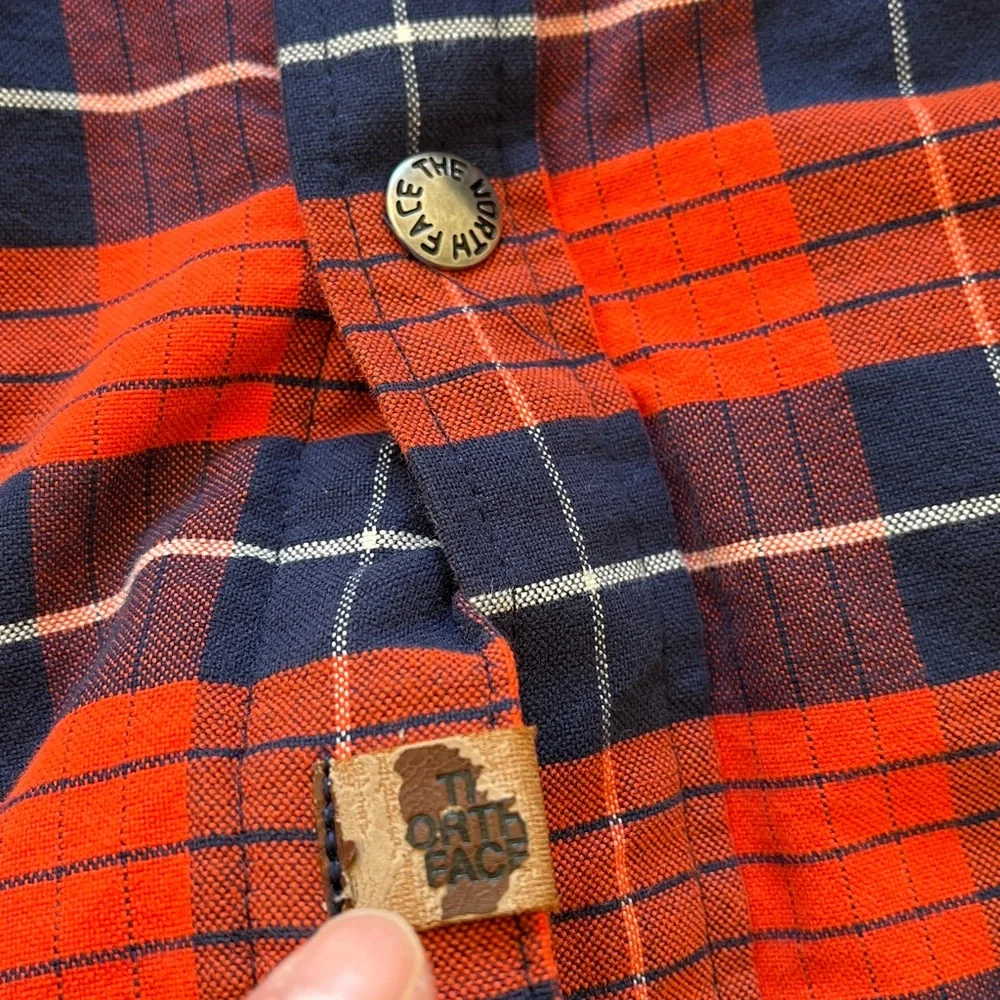 The North Face Plaid‎ Shacket Men’s Large Insulated Jacket Blue Orange Hiking